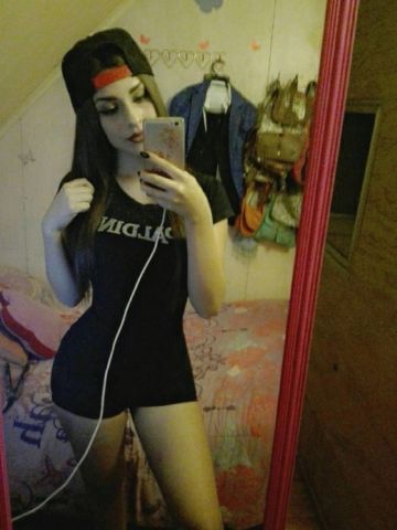 Проститутка Лейла